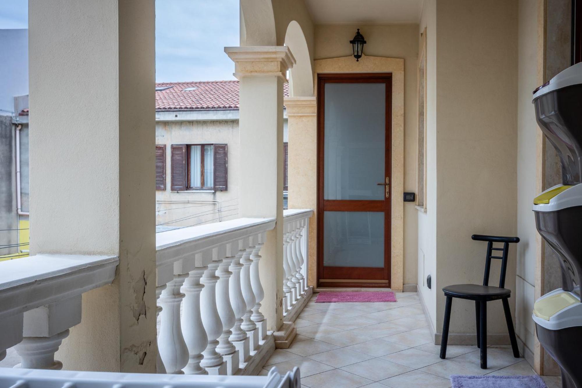 Appartamento La Casa Di Tonina Quartu SantʼElena Esterno foto