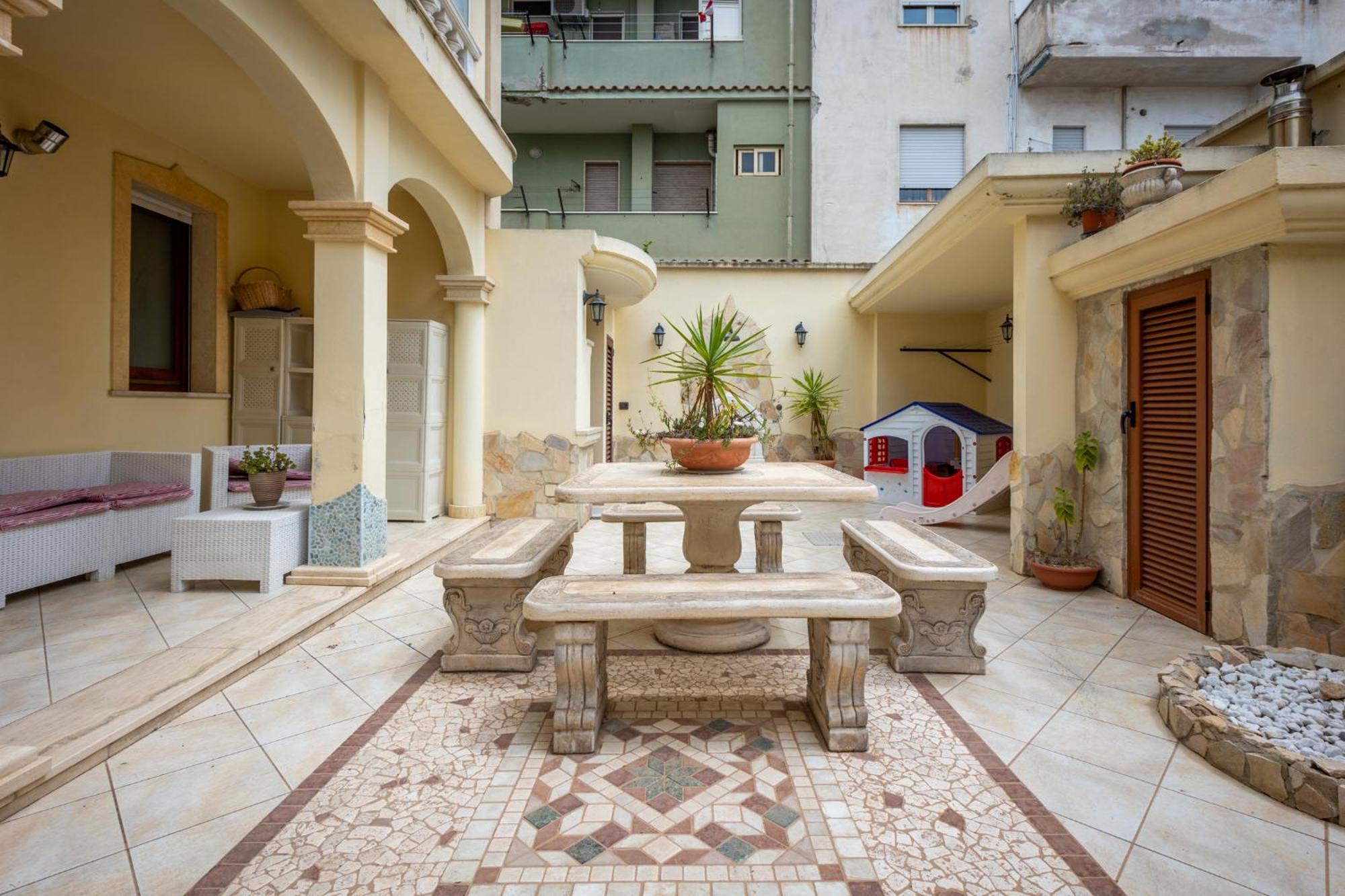 Appartamento La Casa Di Tonina Quartu SantʼElena Esterno foto